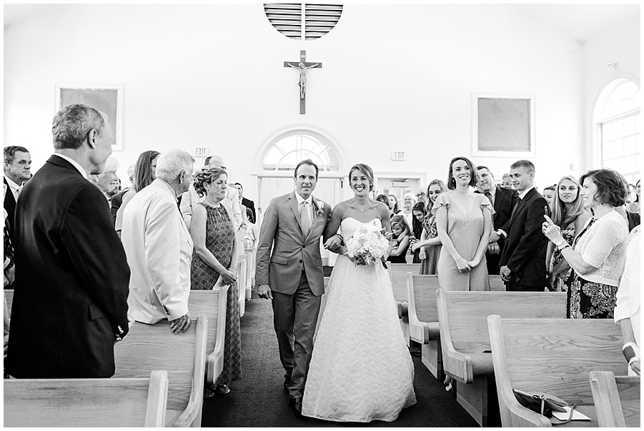 Dad walks daughter down the aisle at St. Mary's Church 