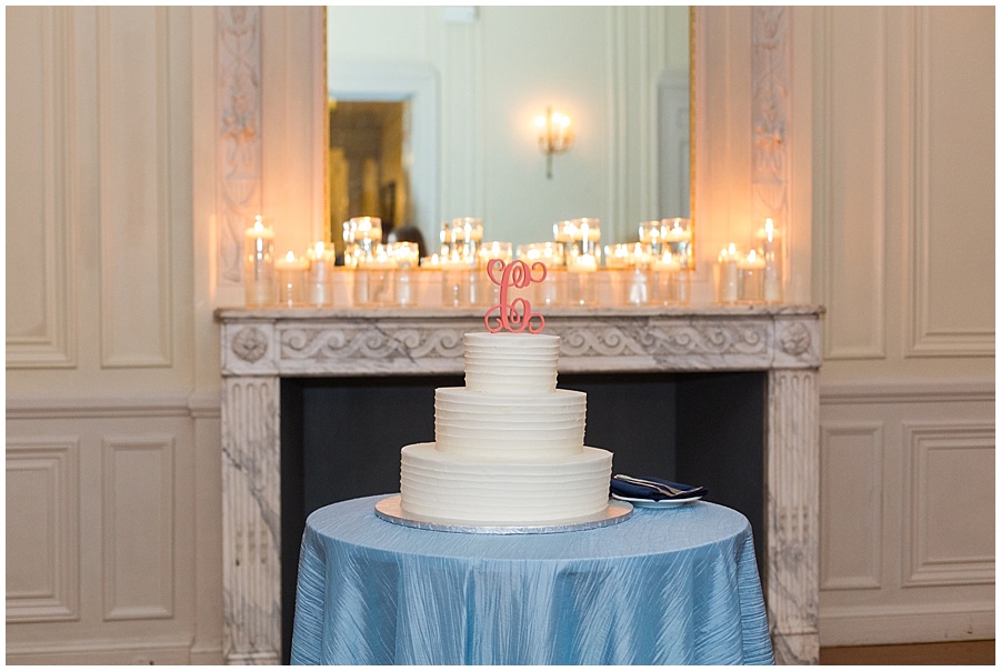 Wedding cake at glen manor house 