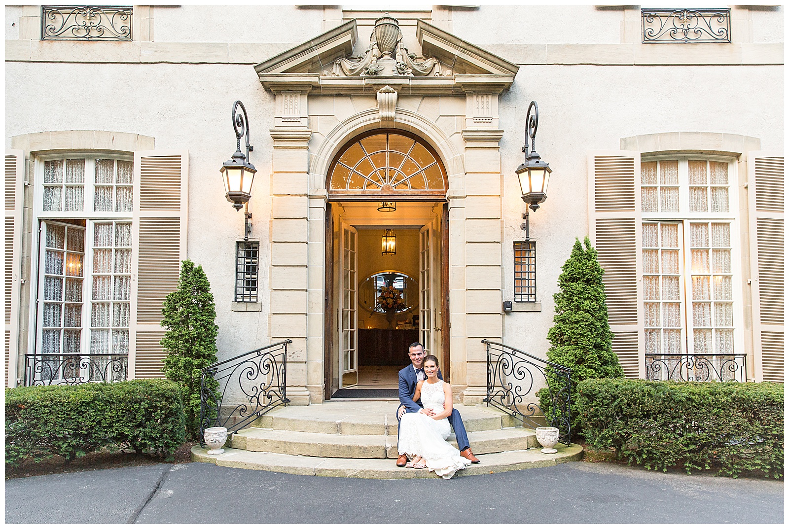 Bride and groom outside the front of Glen Manor House